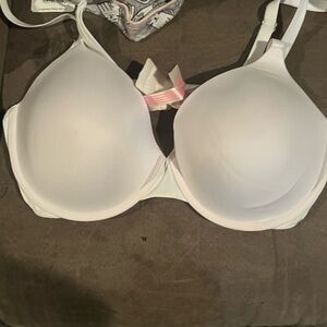 Women's White Bra Victoria secret